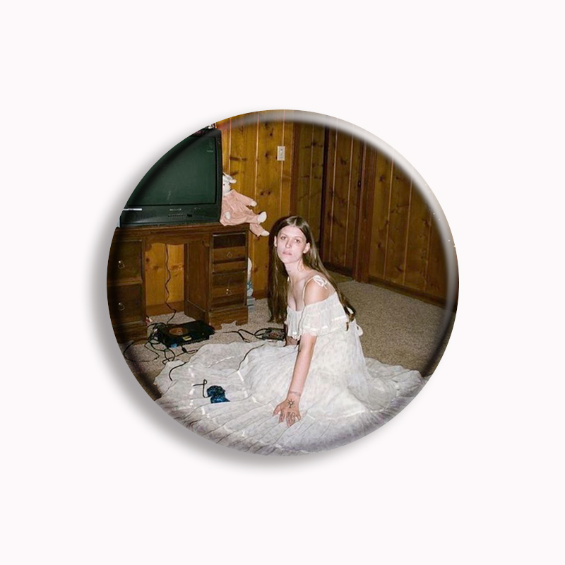 Piosenkarka Ethel Cain But Sti – Pin Button Badge recenzja i cena