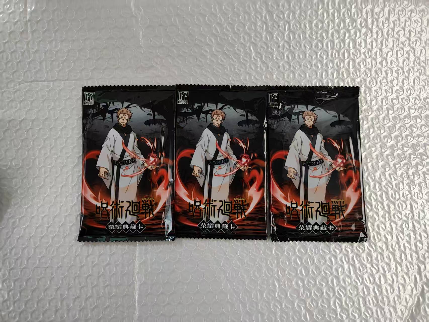 Karty kolekcjonerskie Jujutsu  – Anime Merchandise Europe recenzja i cena
